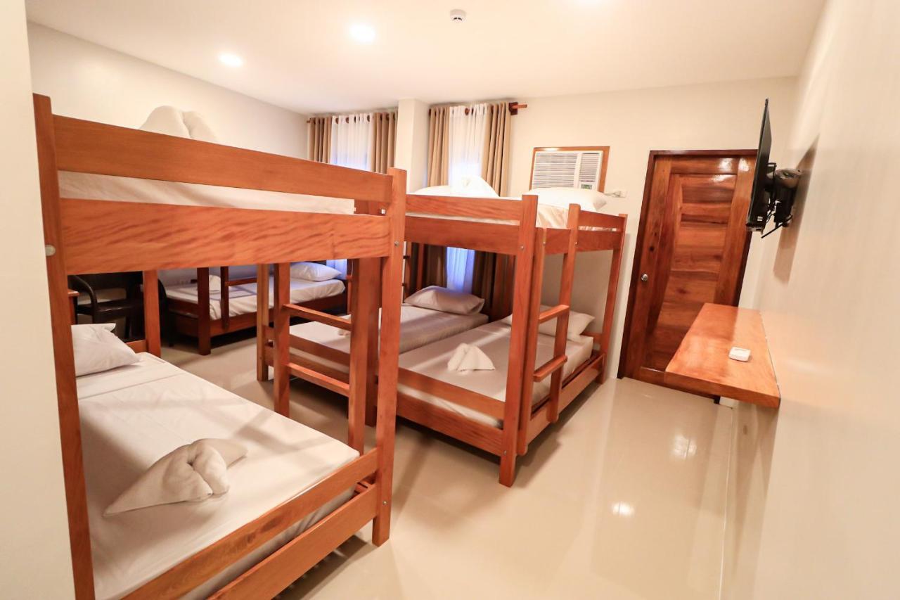 Josefina'S Tourist Inn 부수안가 외부 사진