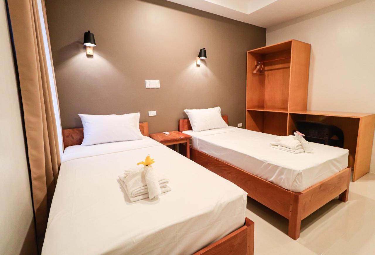 Josefina'S Tourist Inn 부수안가 외부 사진